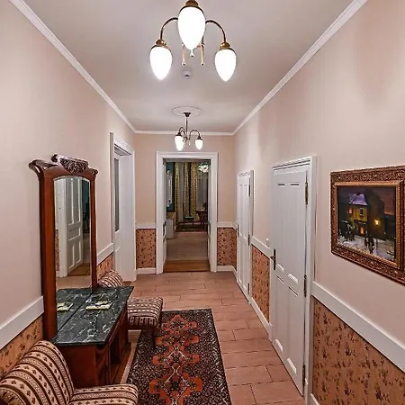 Apartment Biskupska